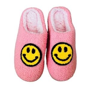 Smiley Face Pink Fuzzy Slippers Size 8-9
